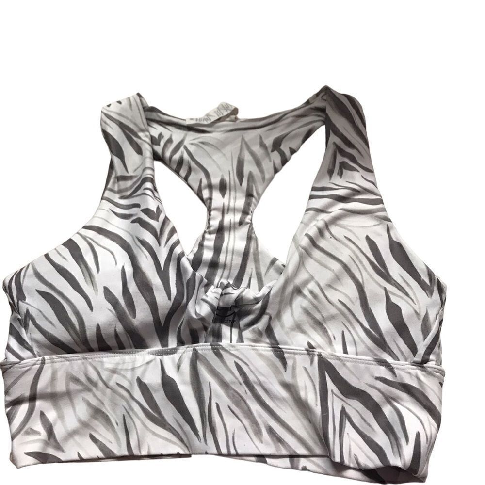Sage size medium sports bra excellent condition razor back see pics